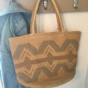 Vintage woven bag